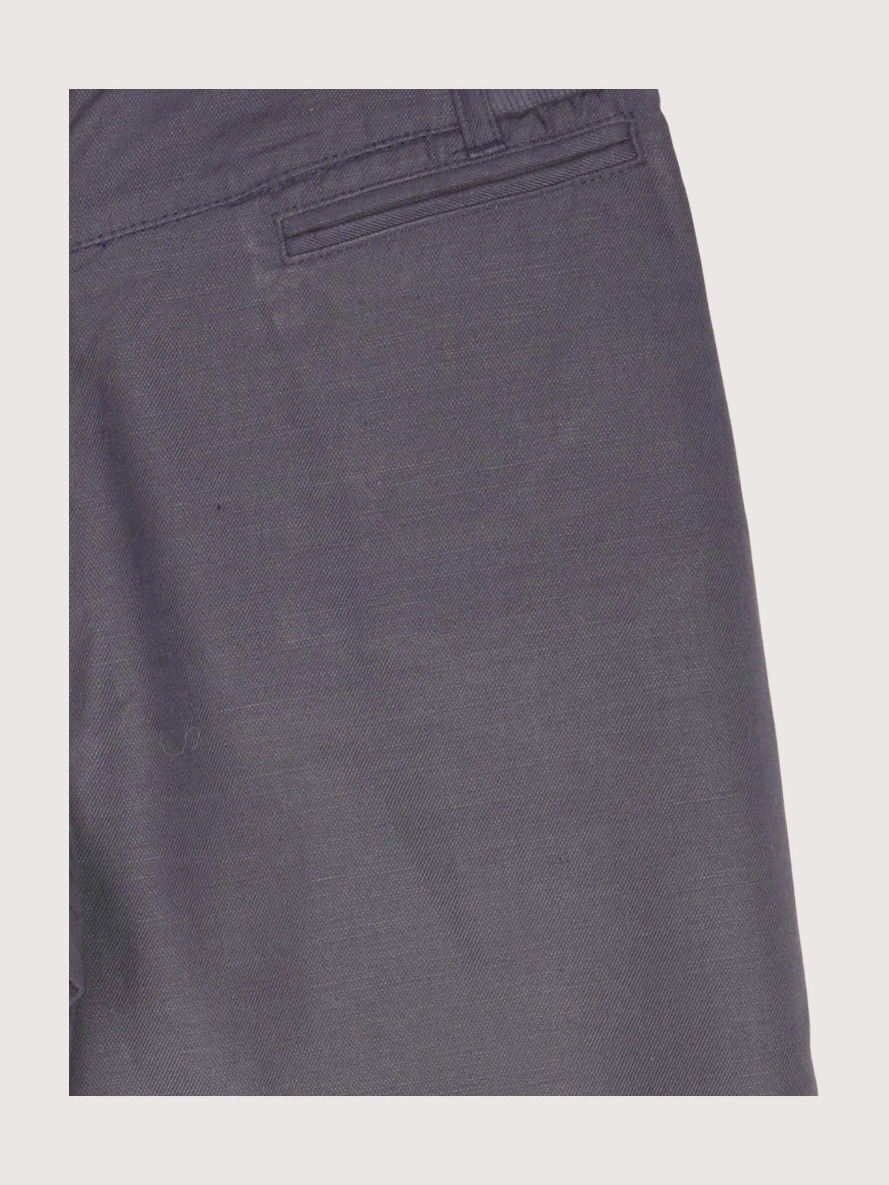 Secondhand Shorts/Bermudas - Image 3