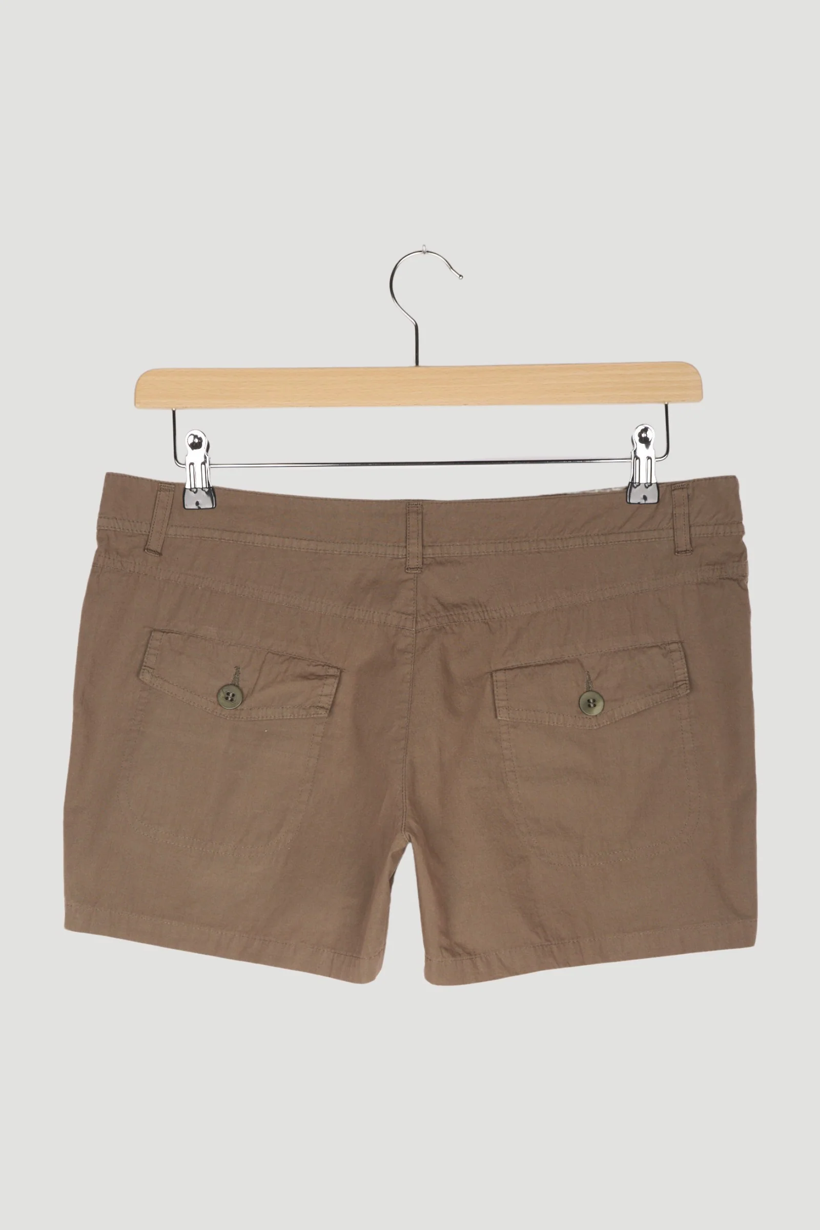 Secondhand Shorts/Bermudas - Image 2