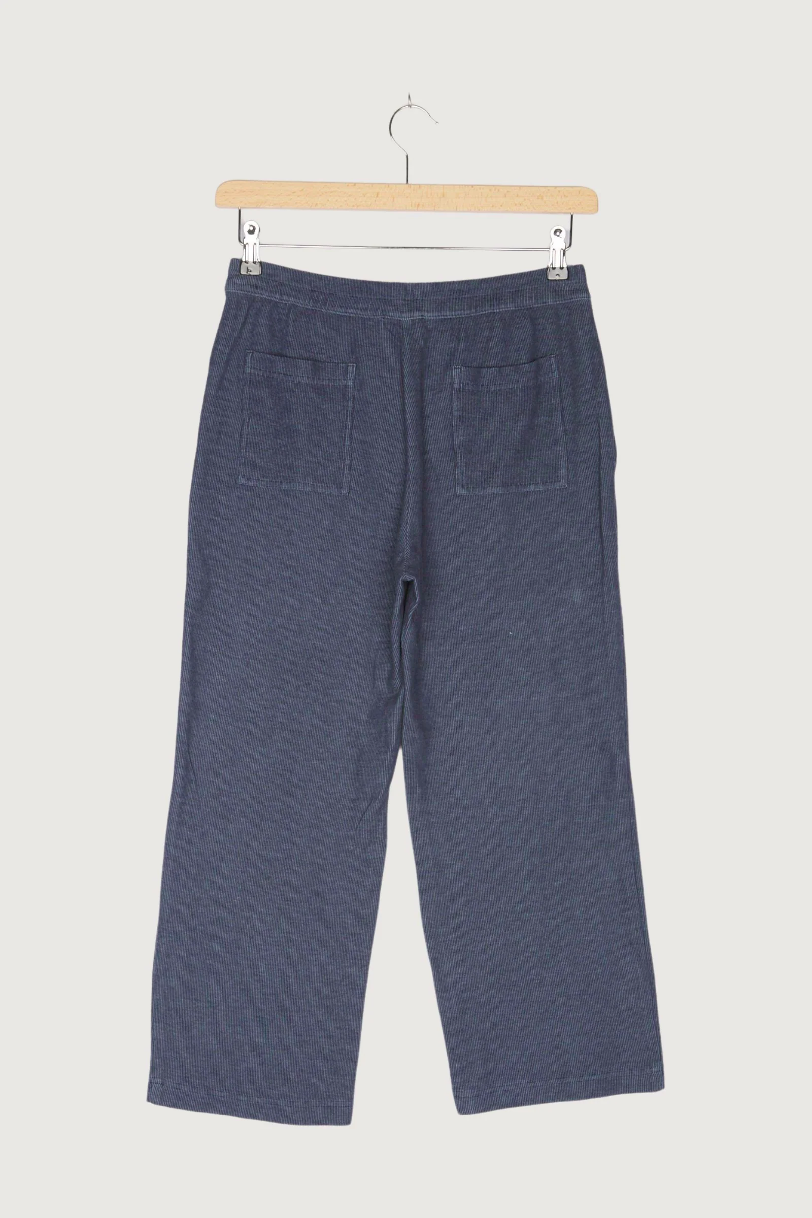Secondhand Sweathose Cropped aus reiner Bio-Baumwolle - Image 5