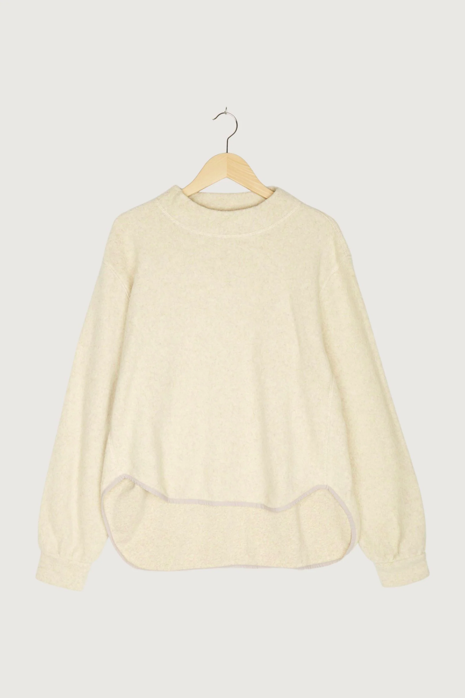 Secondhand Sweatshirt