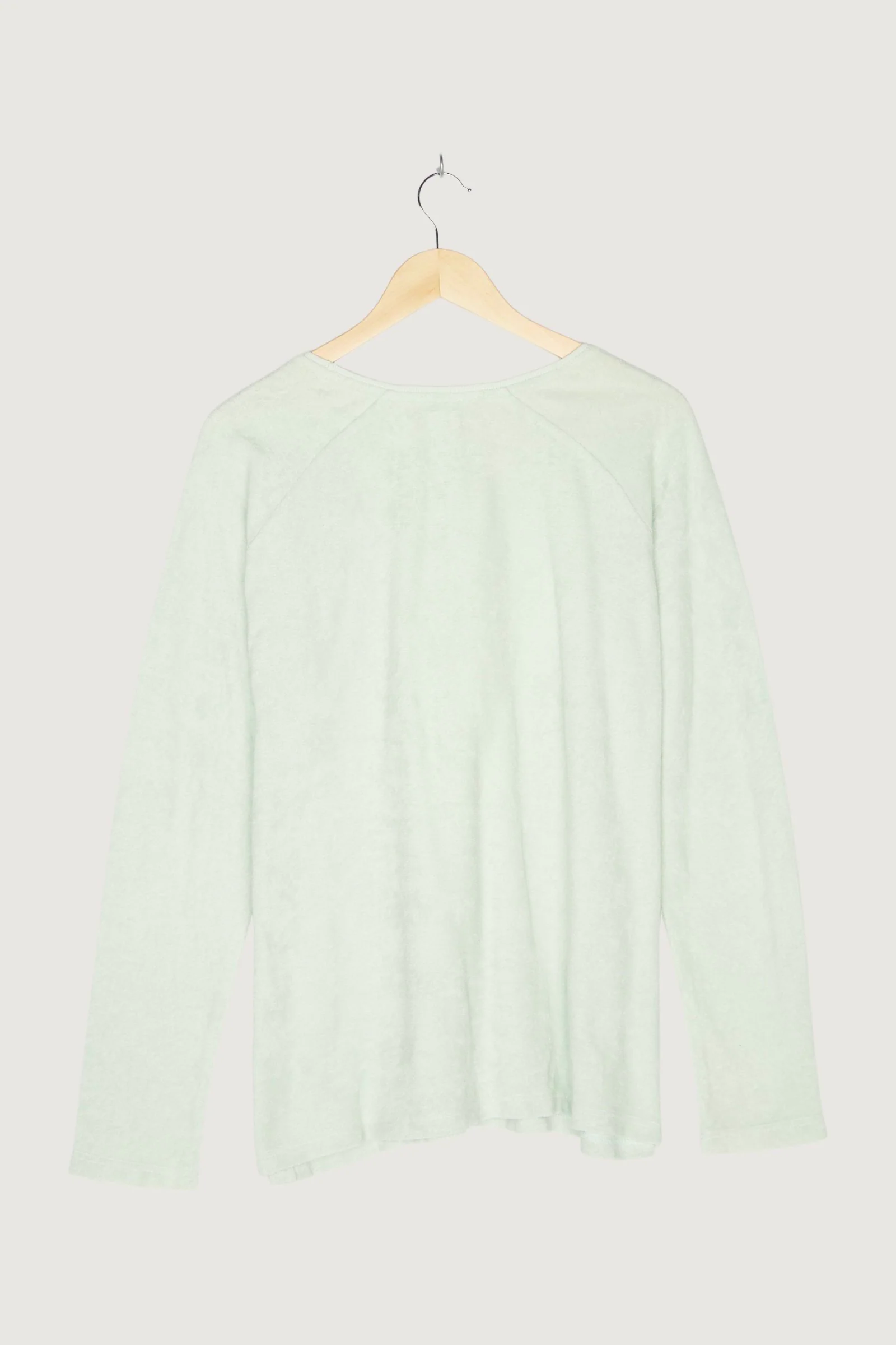 Secondhand Sweatshirt - Image 2