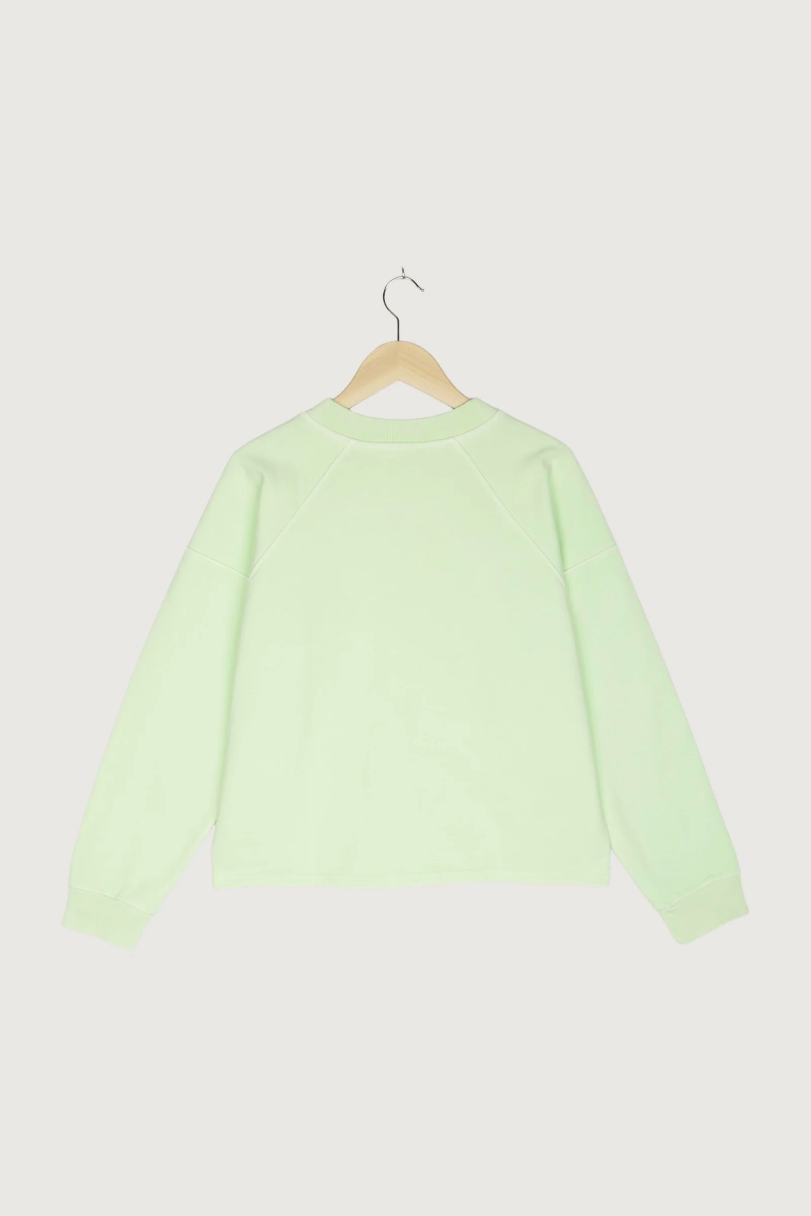 Secondhand Sweatshirt mineralgefärbt aus reiner Bio-Baumwolle - Image 8