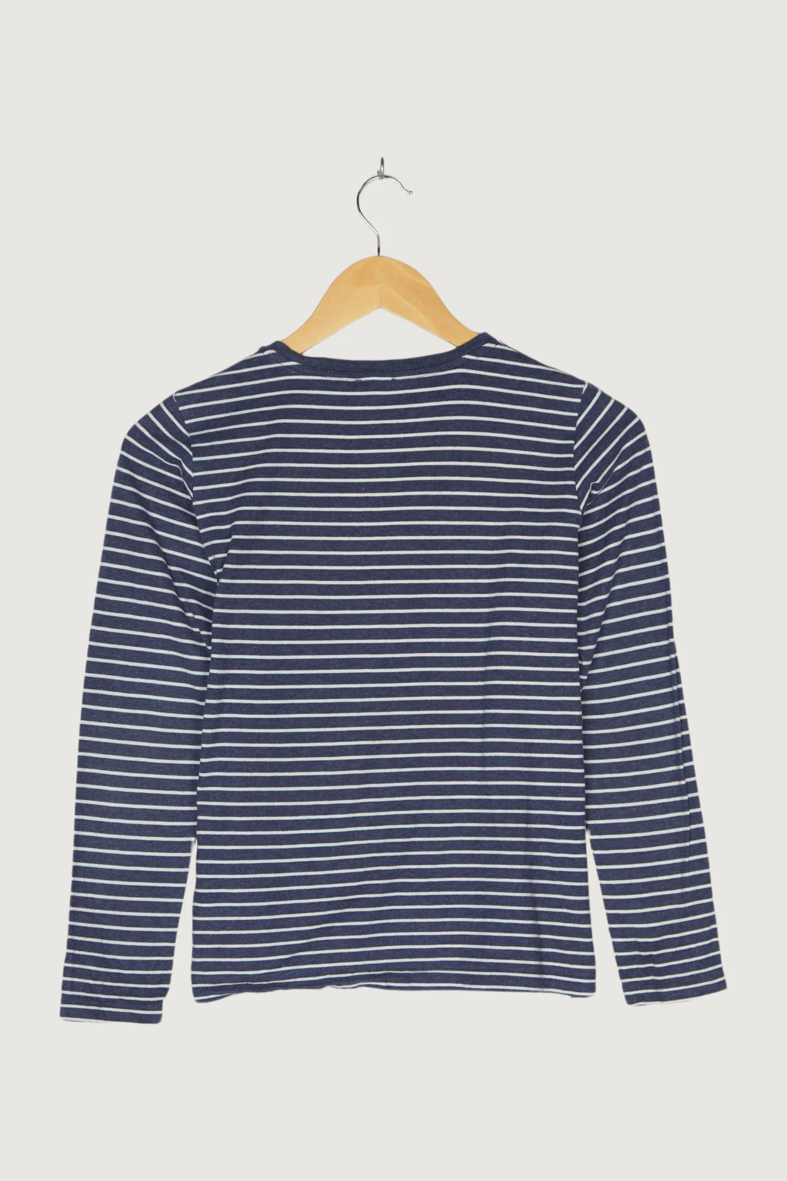 Secondhand Sweatshirts - Image 2
