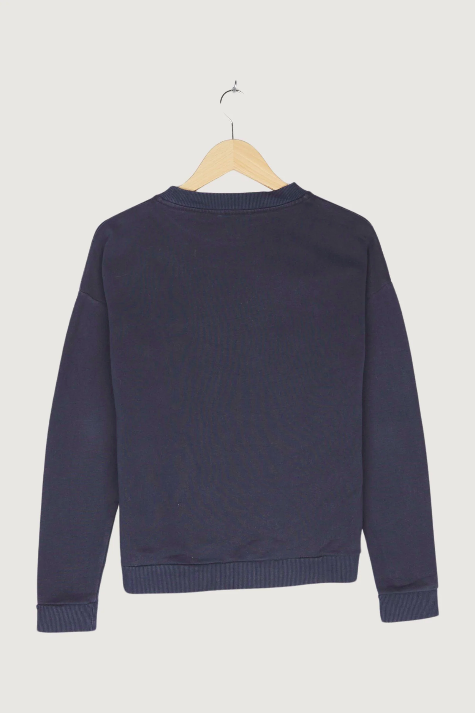 Secondhand Sweatshirts - Image 2