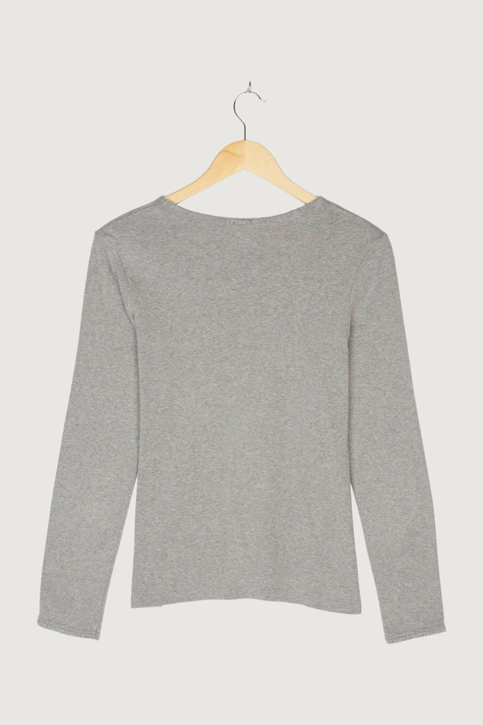 Secondhand Sweatshirts - Image 2