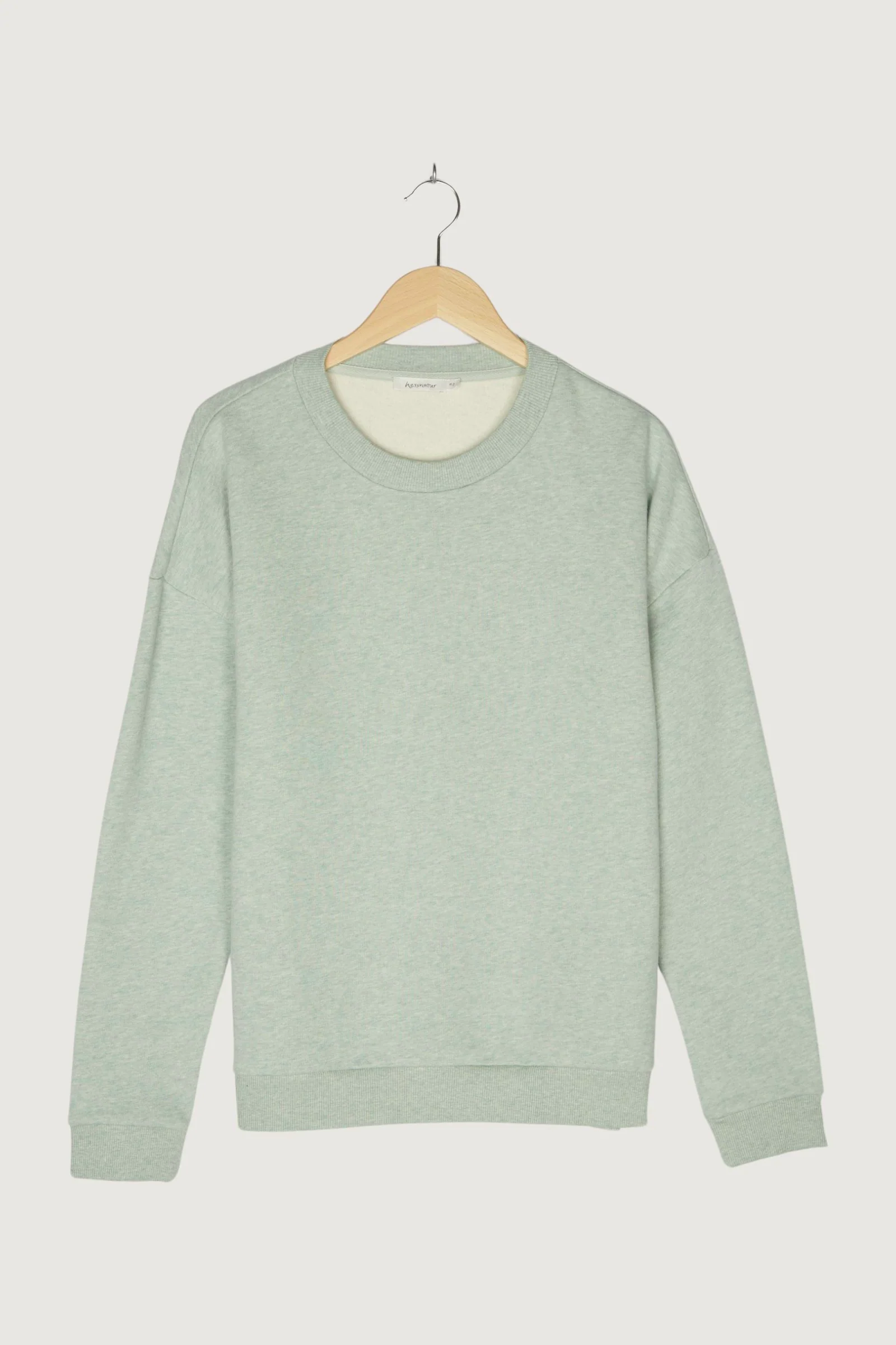 Secondhand Sweatshirts