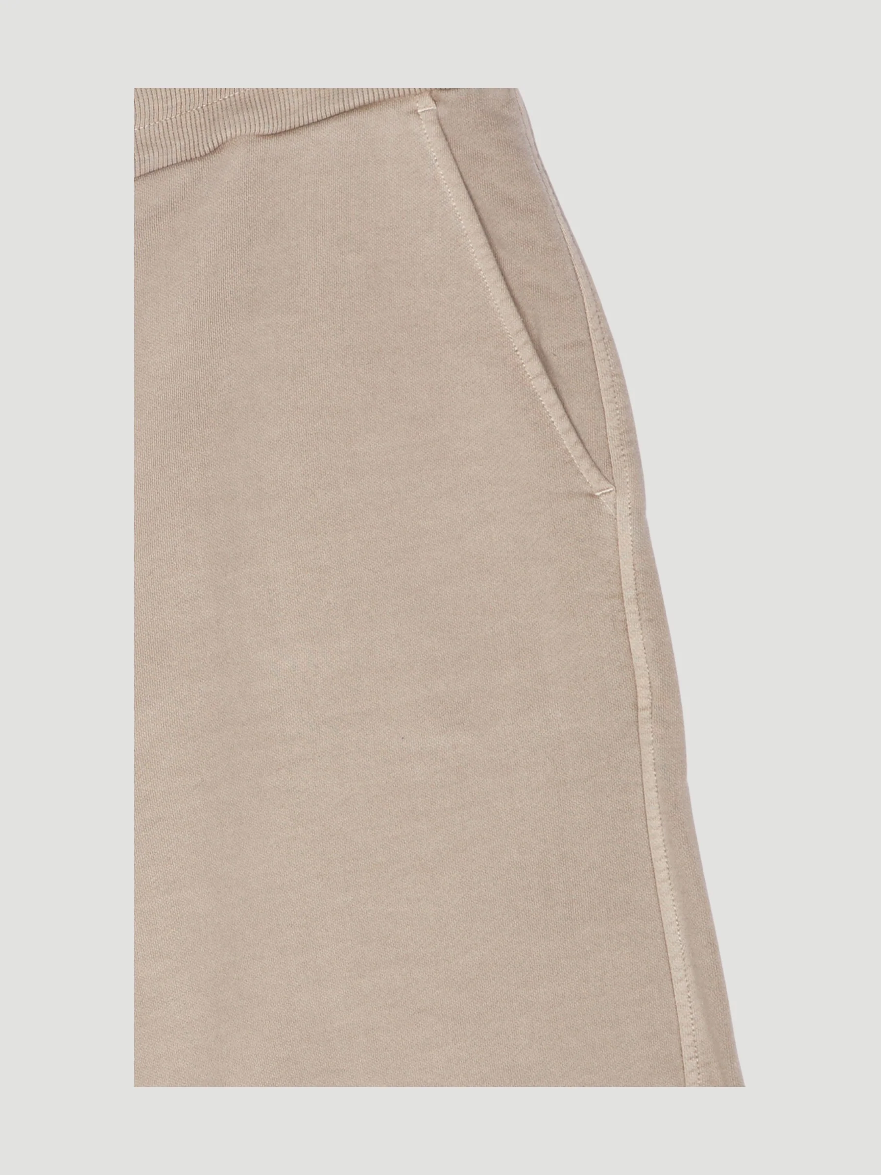 Secondhand Sweatshorts mineralgefärbt aus reiner Bio-Baumwolle - Image 4