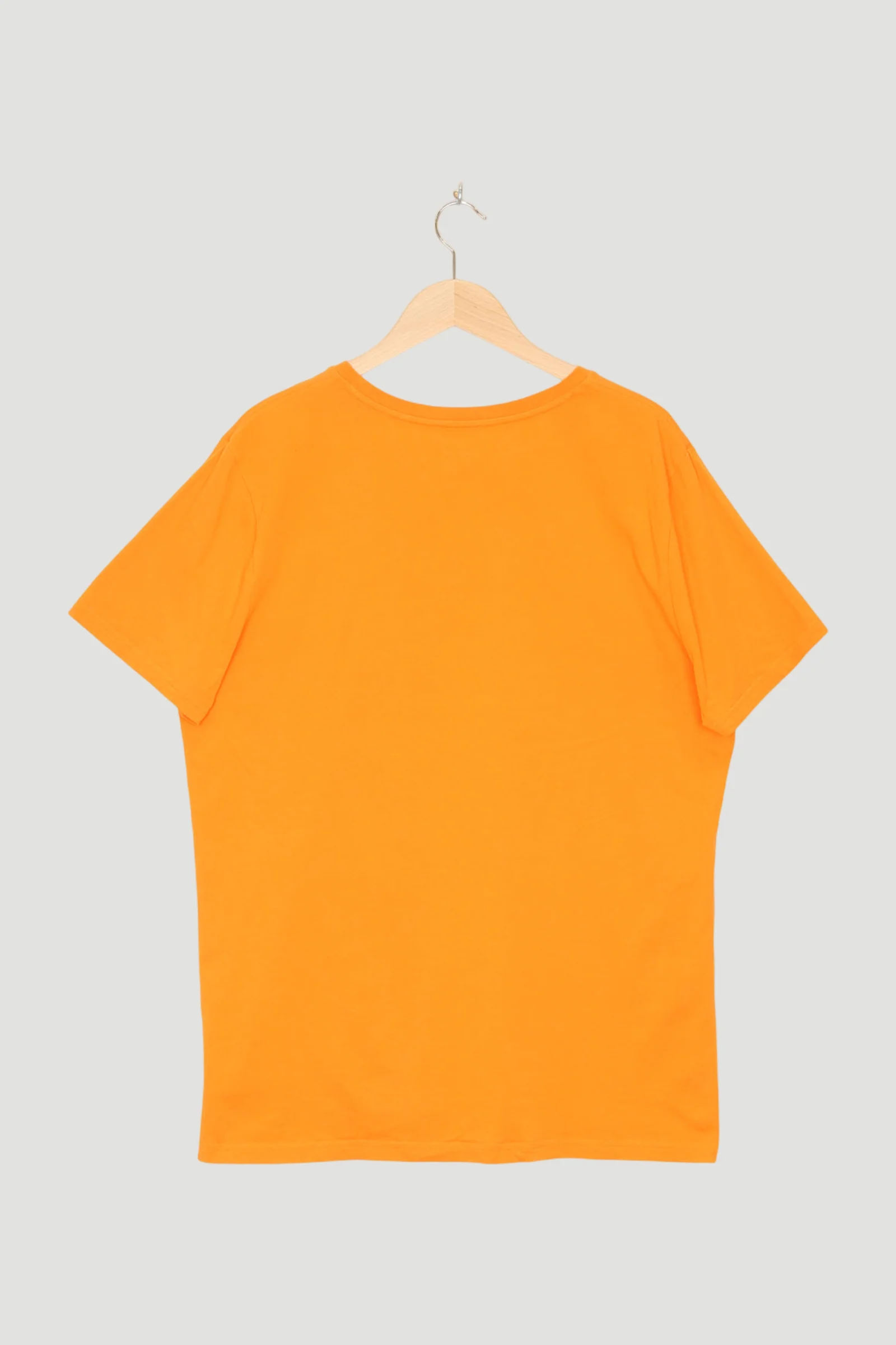 Secondhand T-Shirt - Image 2