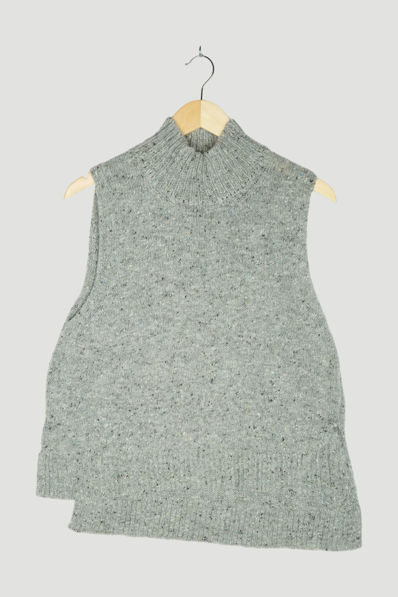 Secondhand Tweed-Pullunder aus reiner Schurwolle
