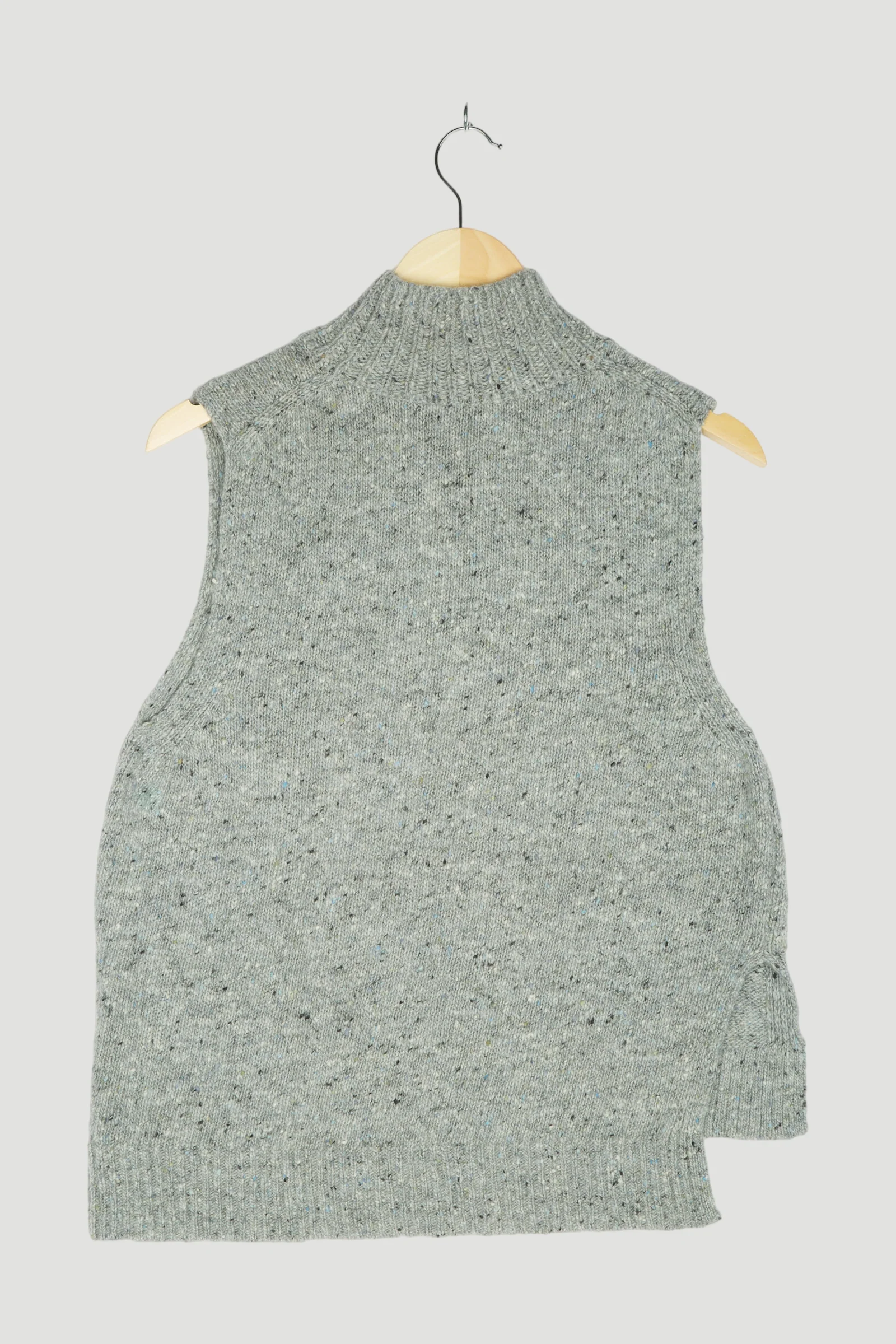 Secondhand Tweed-Pullunder aus reiner Schurwolle - Image 2