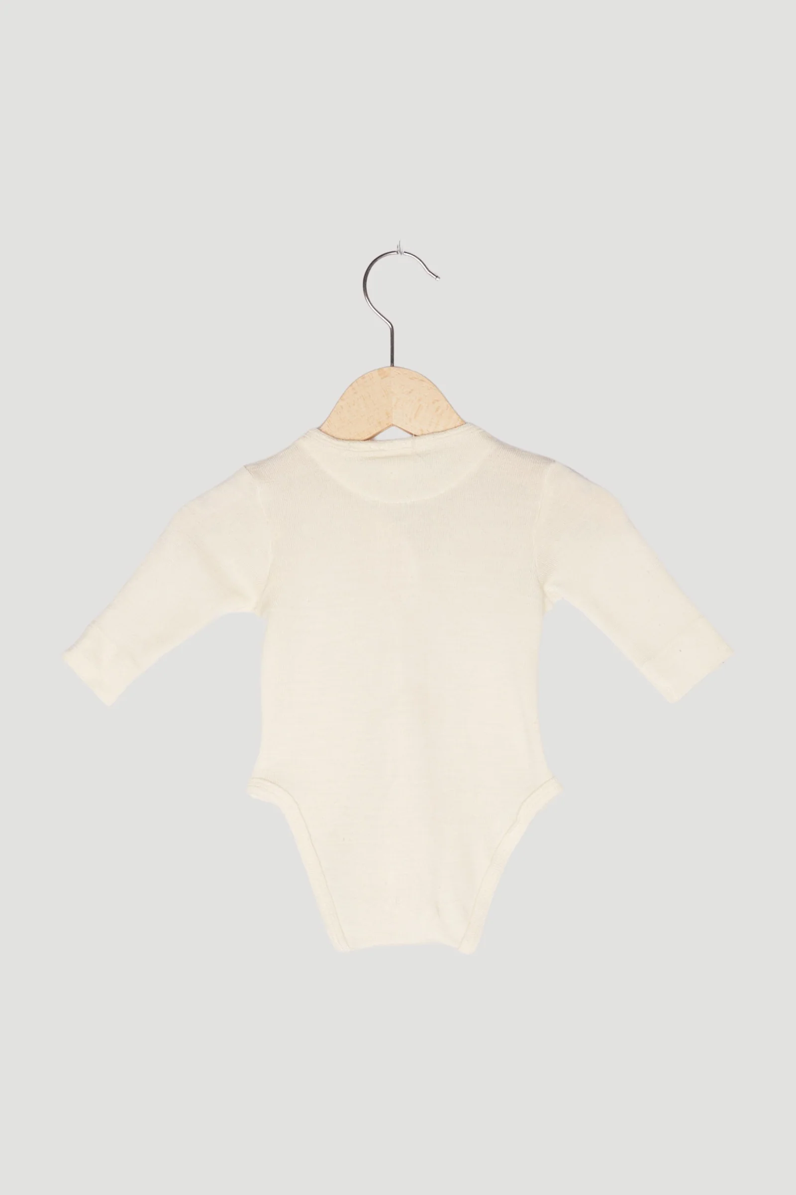 Secondhand Ungefärbter Erstlingsbody aus Bio-Merinowolle und Seide - Image 2