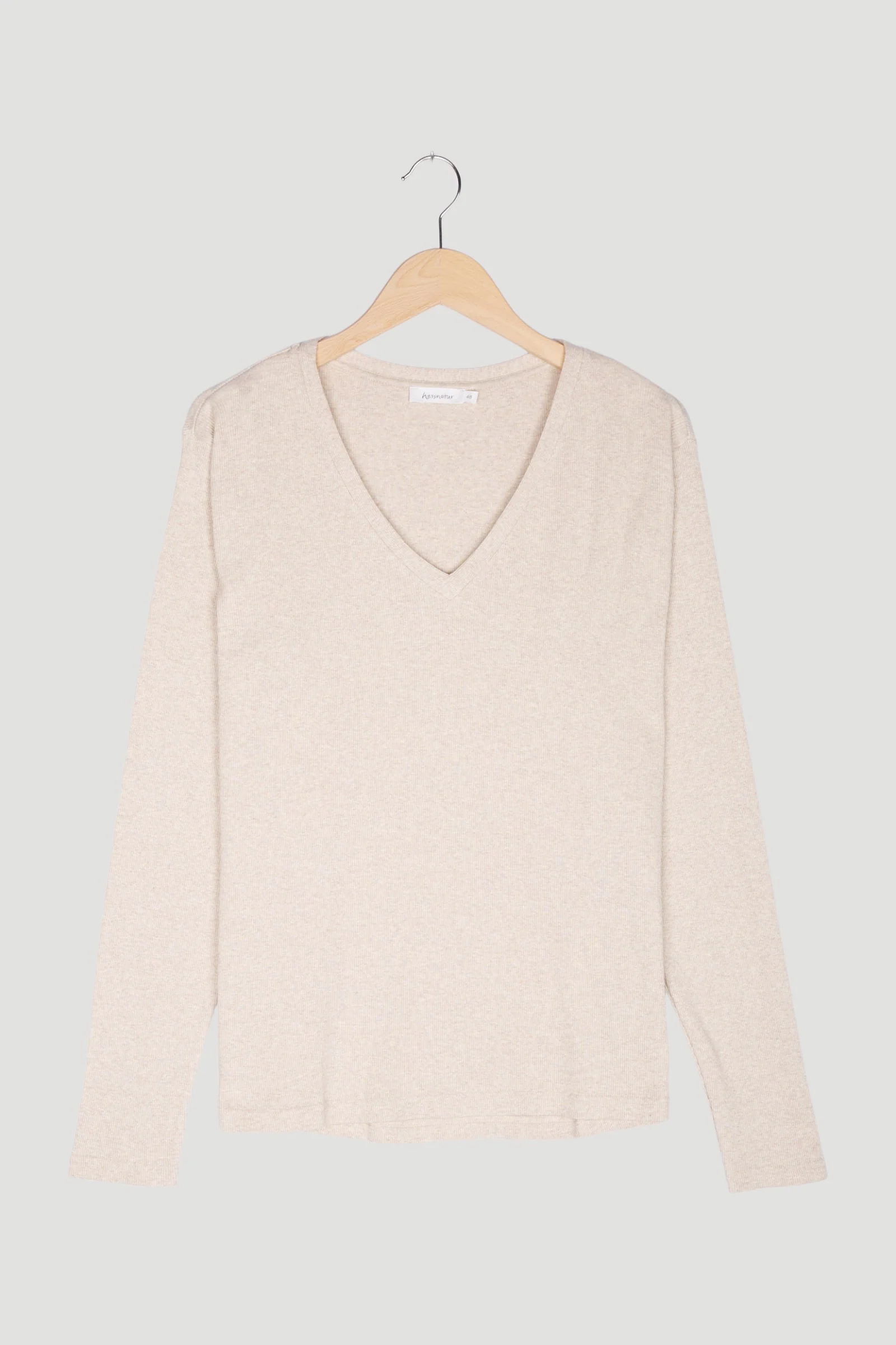 Secondhand V-Shirt aus reiner Bio-Baumwolle - Image 4