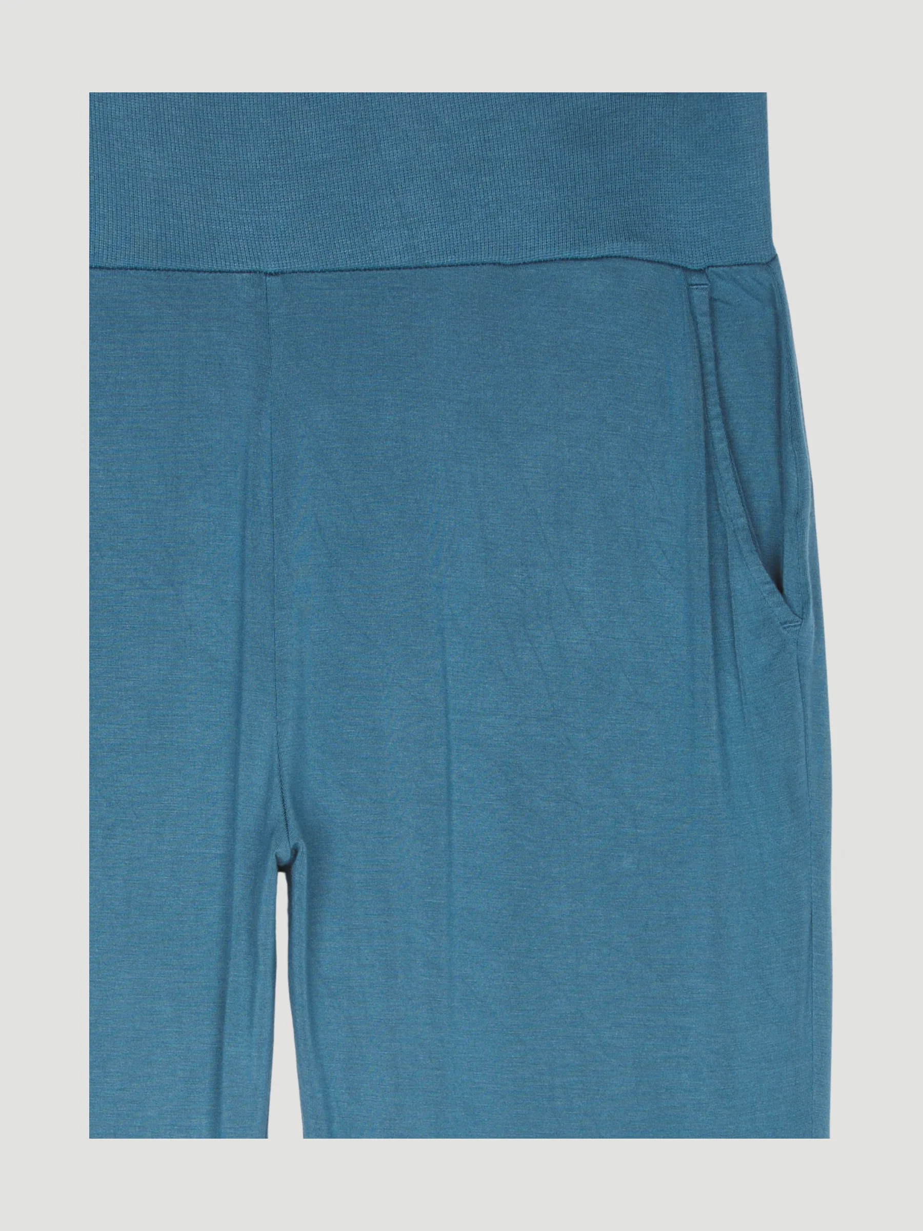 Secondhand Wellness-Hose aus TENCEL™Modal - Image 3