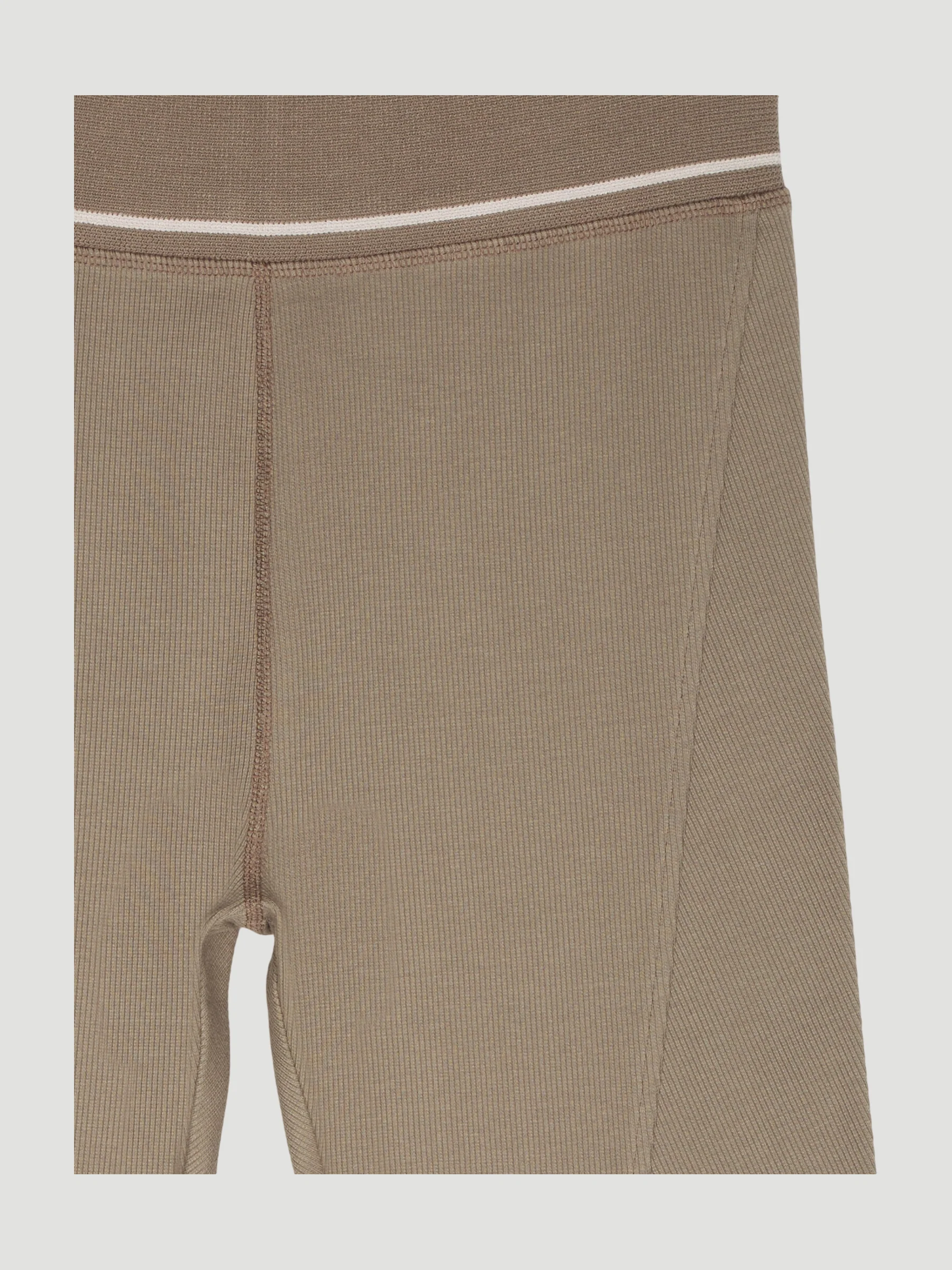 Secondhand Yoga Shorts aus Bio-Baumwolle - Image 3