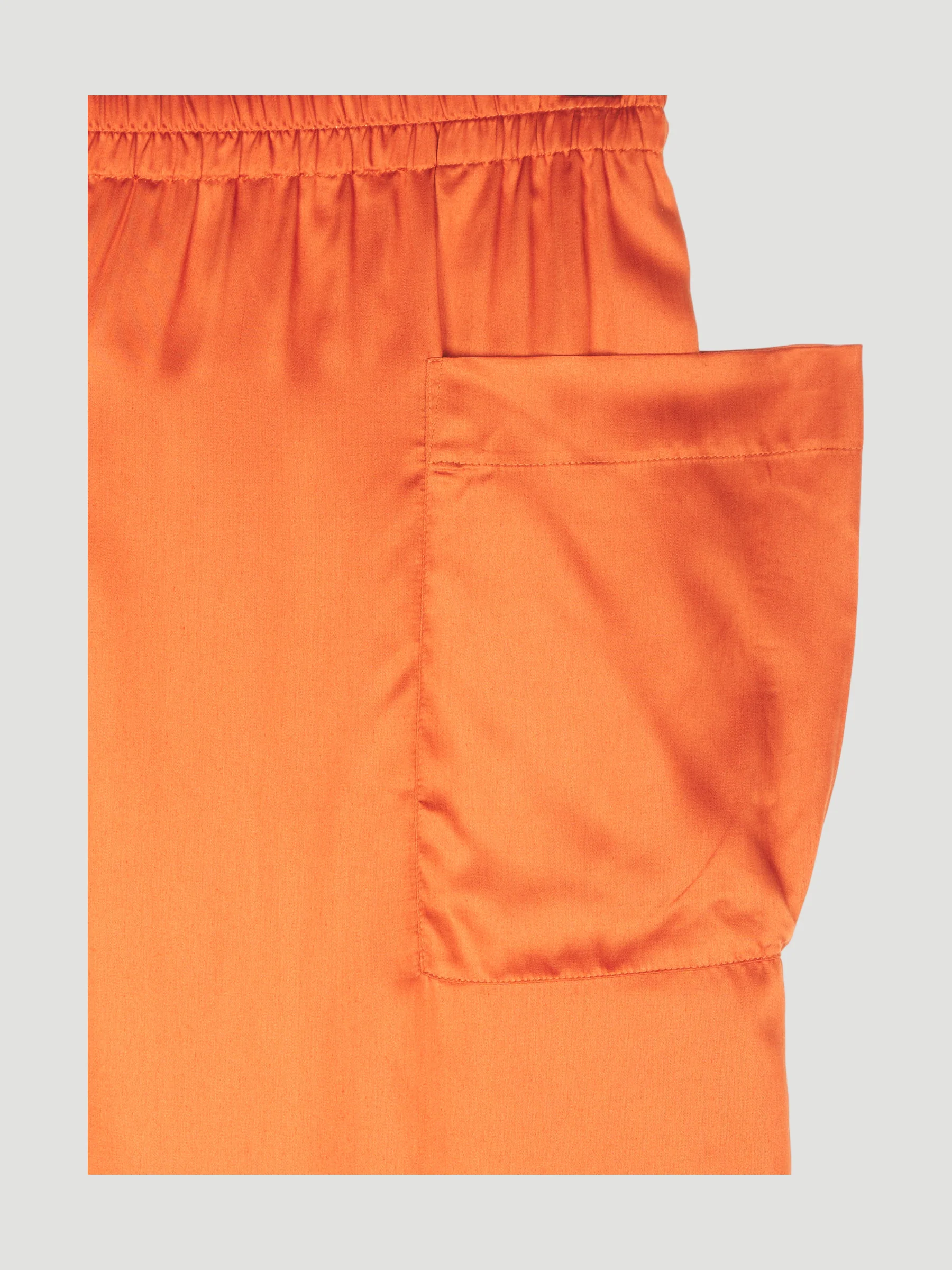Secondhand Zero Waste Rock aus reinem Modal - Image 3